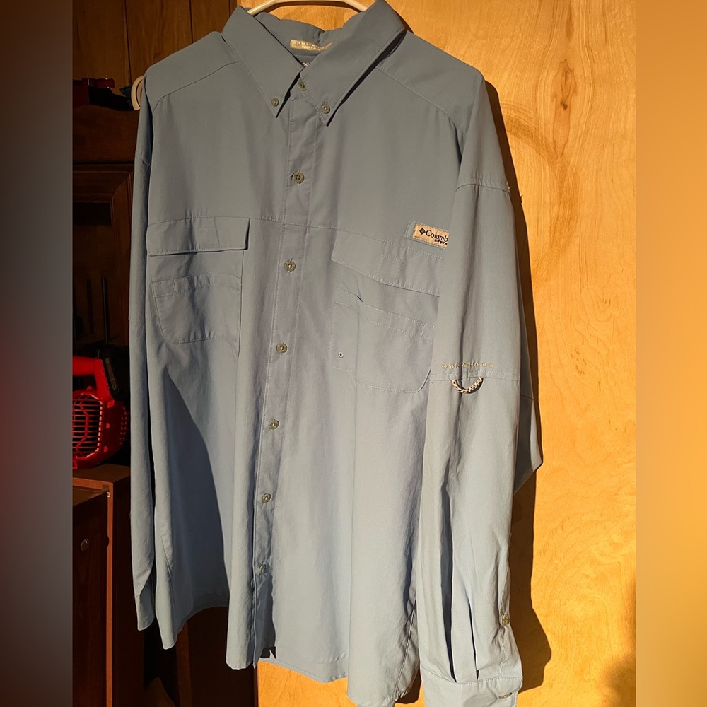 Columbia PFG Lightweight Button Up
